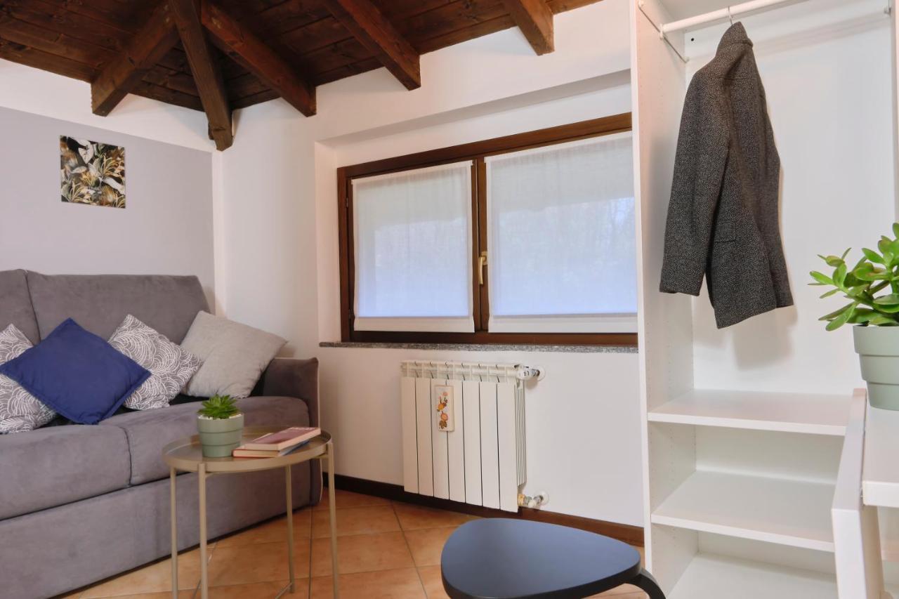 10' From Malpensa Casa Moderna, Netflix & Wi-Fi Appartement Casorate Sempione Buitenkant foto